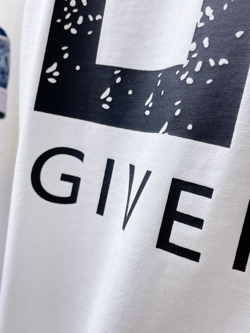 Givenchy T-Shirts